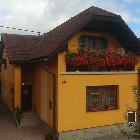 Hotel Privát u Zdenky Tvrdosin Exterior foto