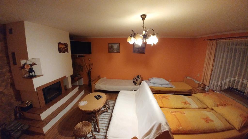 Hotel Privát u Zdenky Tvrdosin Exterior foto