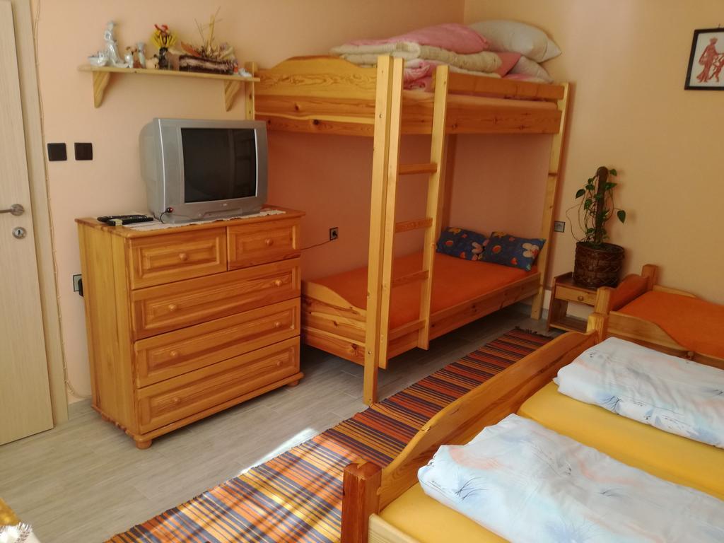 Hotel Privát u Zdenky Tvrdosin Exterior foto
