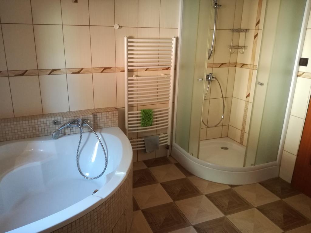 Hotel Privát u Zdenky Tvrdosin Exterior foto